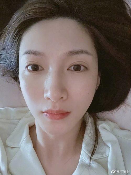 明星十八宫格自拍,揭秘私域生活瞬间