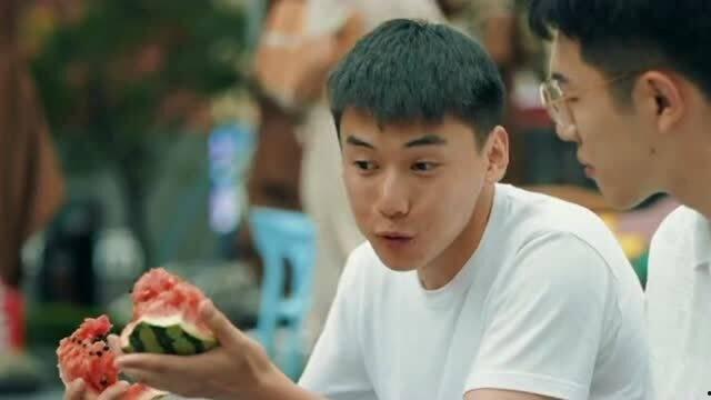 娱乐吃瓜女朋友分手视频